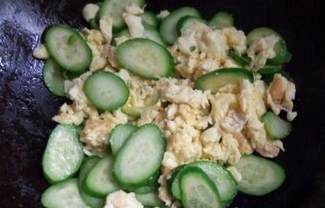 香焦瓜怎么样吃才好吃视频,视频教你如何吃出最佳口感